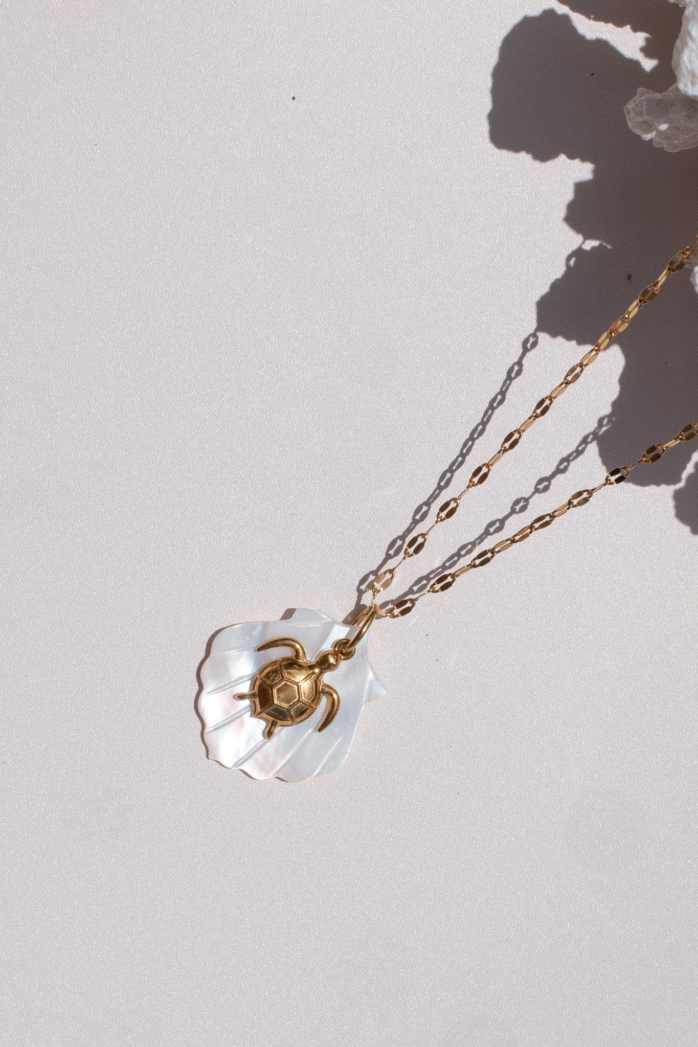 Opalescent Pendant Necklace