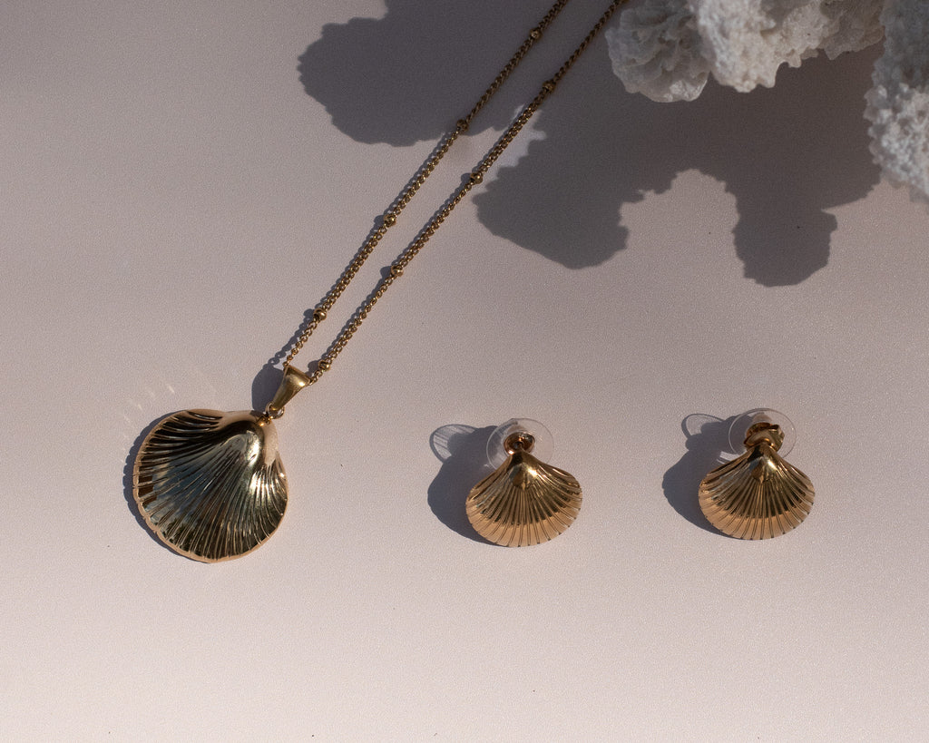 Reece Sunshell Necklace